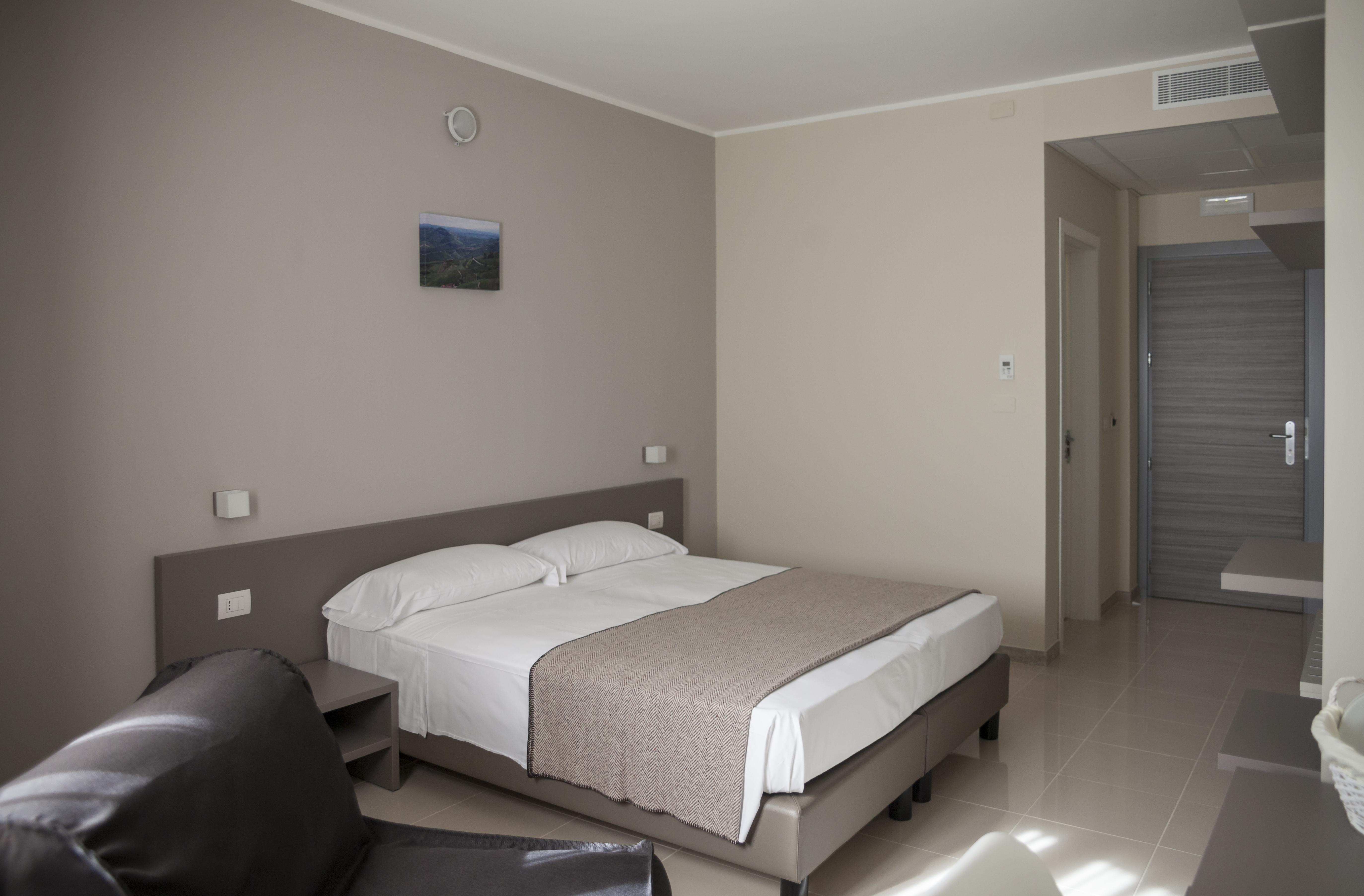 Hotel & Wellness Stella Delle Langhe Govone Exteriér fotografie